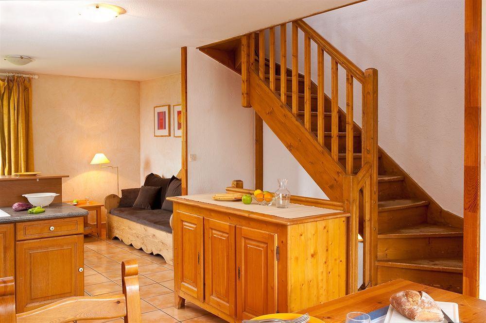 Madame Vacances Appartements Et Chalets La Fontaine Du Roi La Chal Buitenkant foto