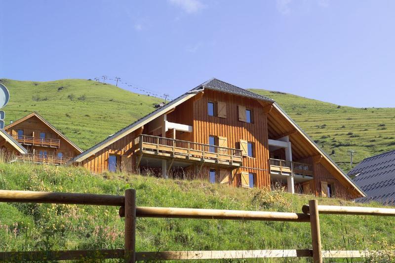Madame Vacances Appartements Et Chalets La Fontaine Du Roi La Chal Buitenkant foto