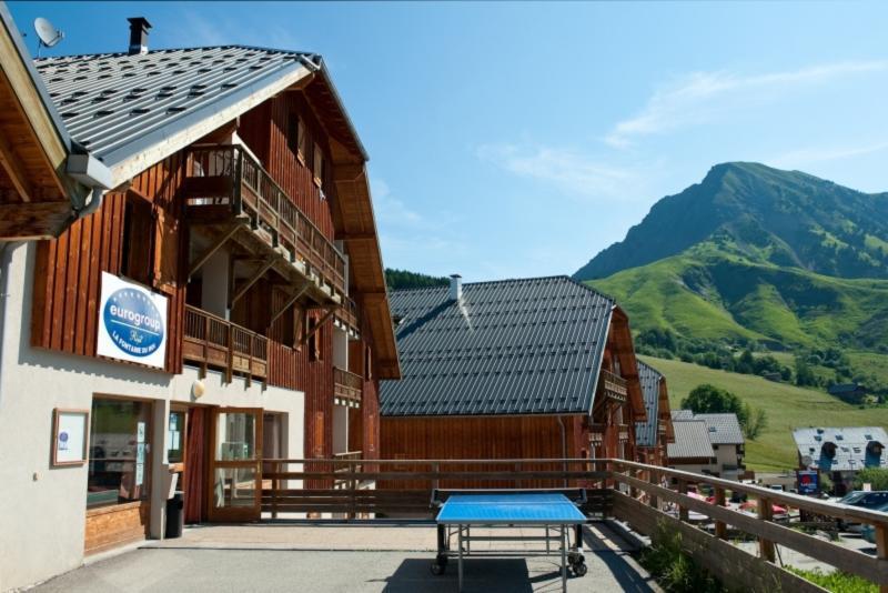Madame Vacances Appartements Et Chalets La Fontaine Du Roi La Chal Buitenkant foto