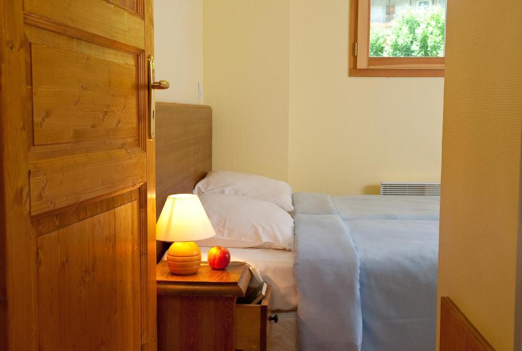 Madame Vacances Appartements Et Chalets La Fontaine Du Roi La Chal Kamer foto
